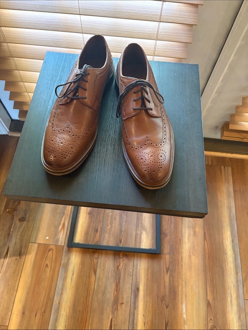 Men's Tan Leather Wingtip Derby Shoes